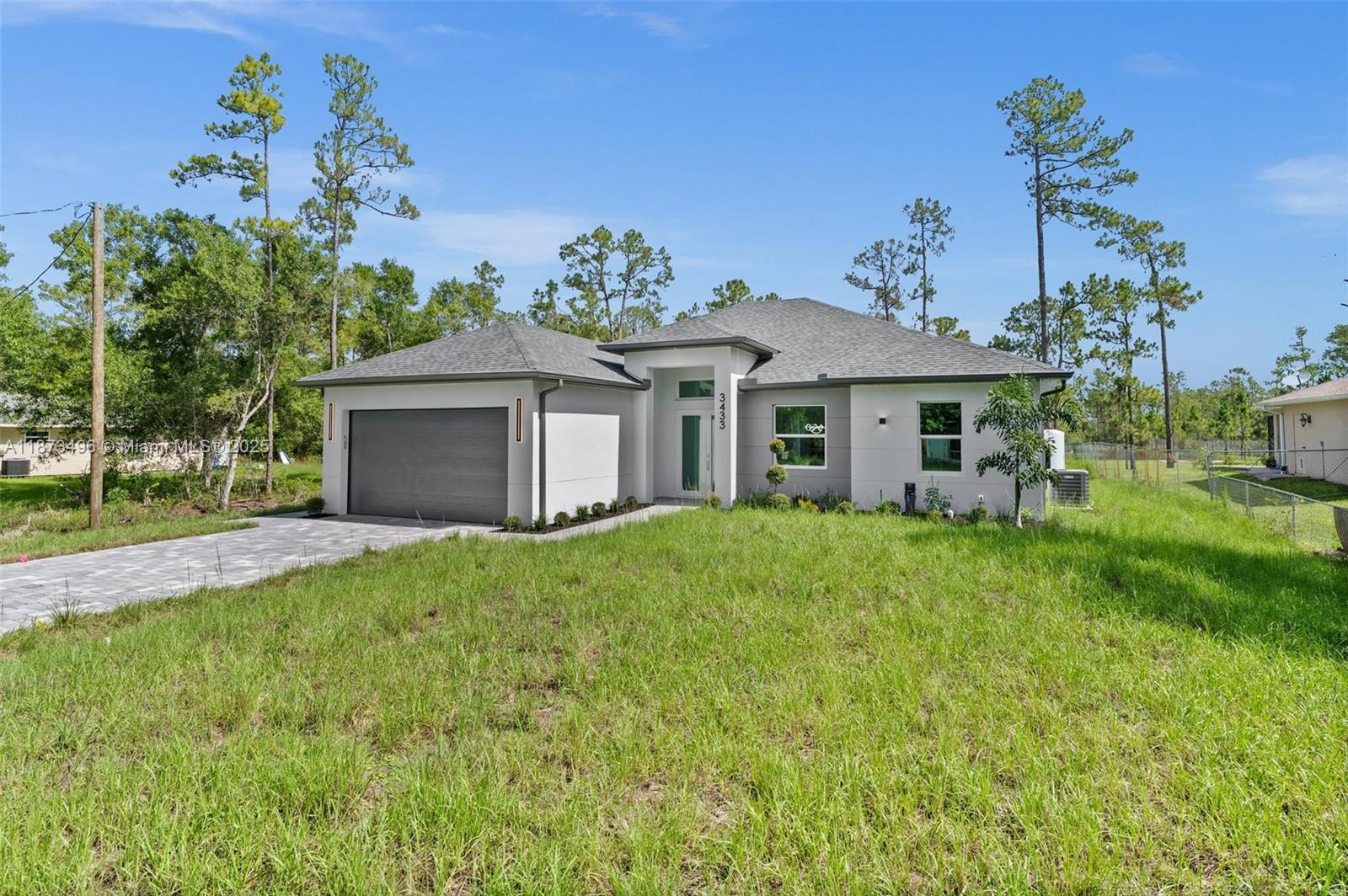 GOLDEN GATE ESTATES - Residential