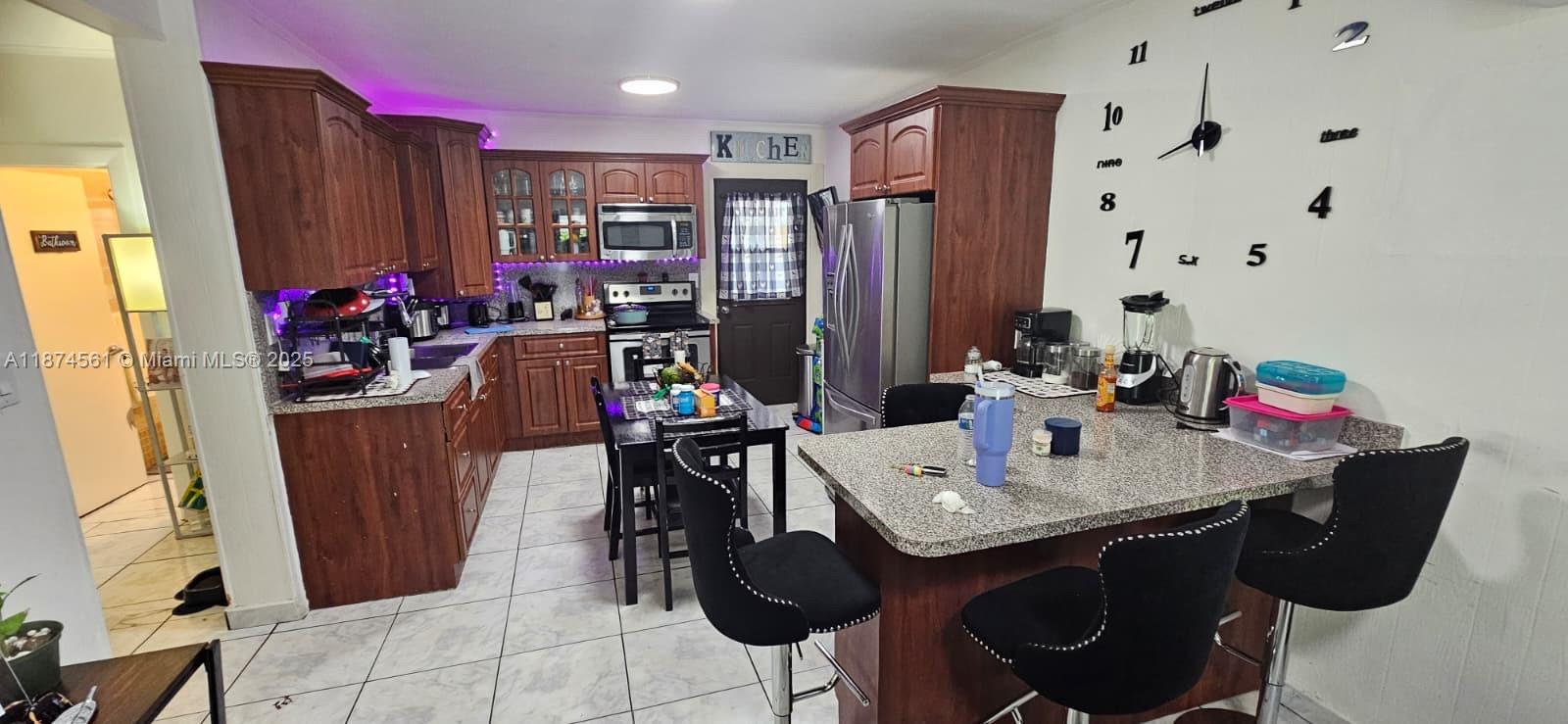 2800 NW 90th St
