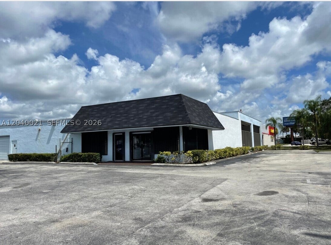 1771 S State Road 7
