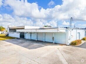 1771 S State Road 7