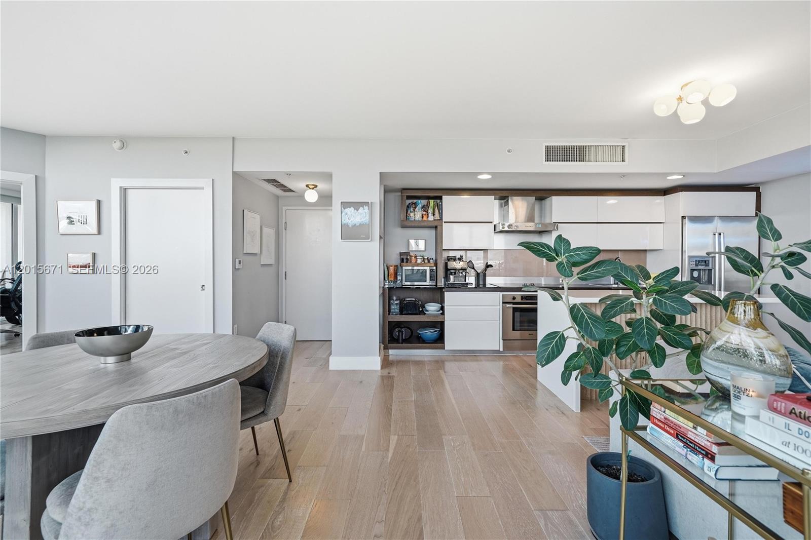 ARTEPARK NORTH CONDO - Residential