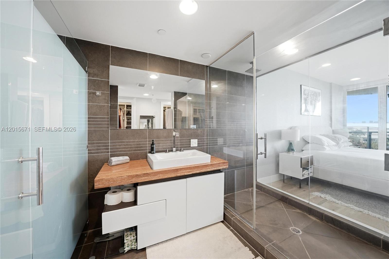 ARTEPARK NORTH CONDO - Residential