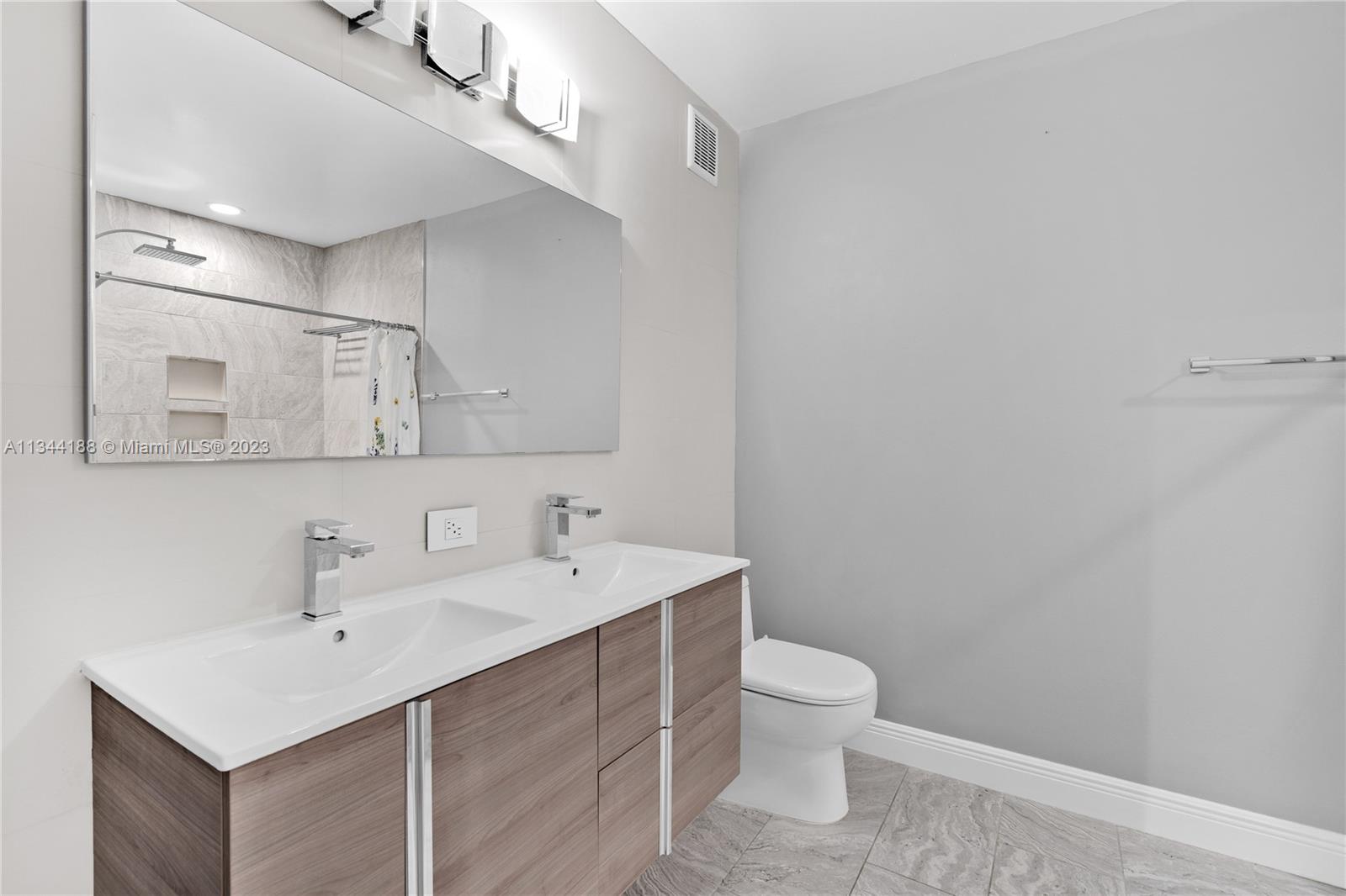 CORAL GATE SECTION TEN - Residential