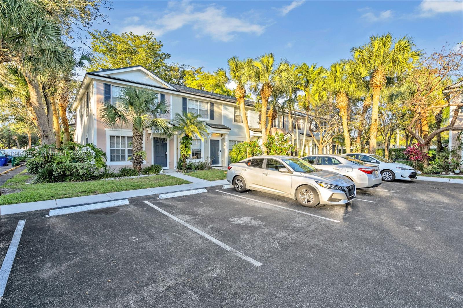 CORAL GATE SECTION TEN - Residential