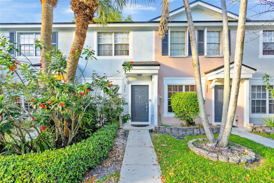 Beautiful townhouse located in the gated community of Fiesta! This updated townhouse features 2 beds 1.5 bath, modern kitchen with stainless steel appliances, tile flooring all throughout first floor with wood on the second. Remodeled bathrooms and stacked washer and dryer and a screened backyard patio. This quiet community has two entrances with security gate for easy access to your home as well as protection. Bring your family and friends to the community pool for some fun and relaxation. This property is a must see, call and schedule your showings today!