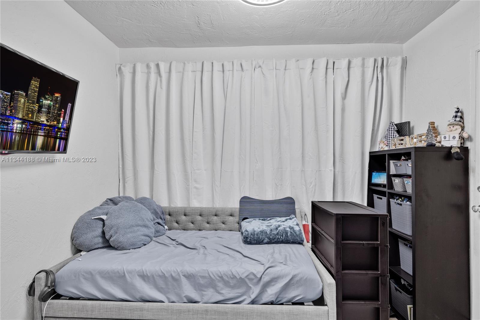 CORAL GATE SECTION TEN - Residential