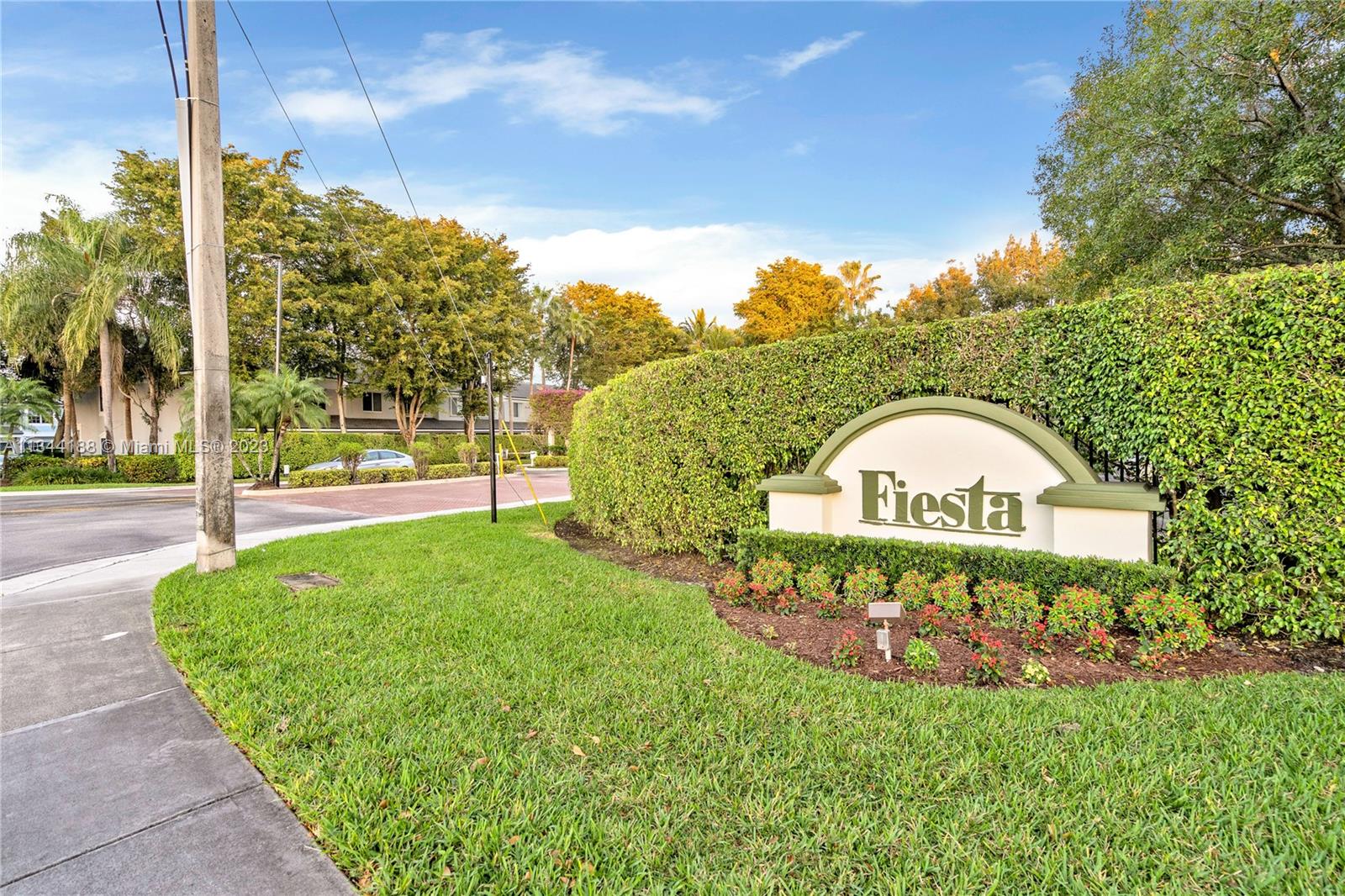 CORAL GATE SECTION TEN - Residential