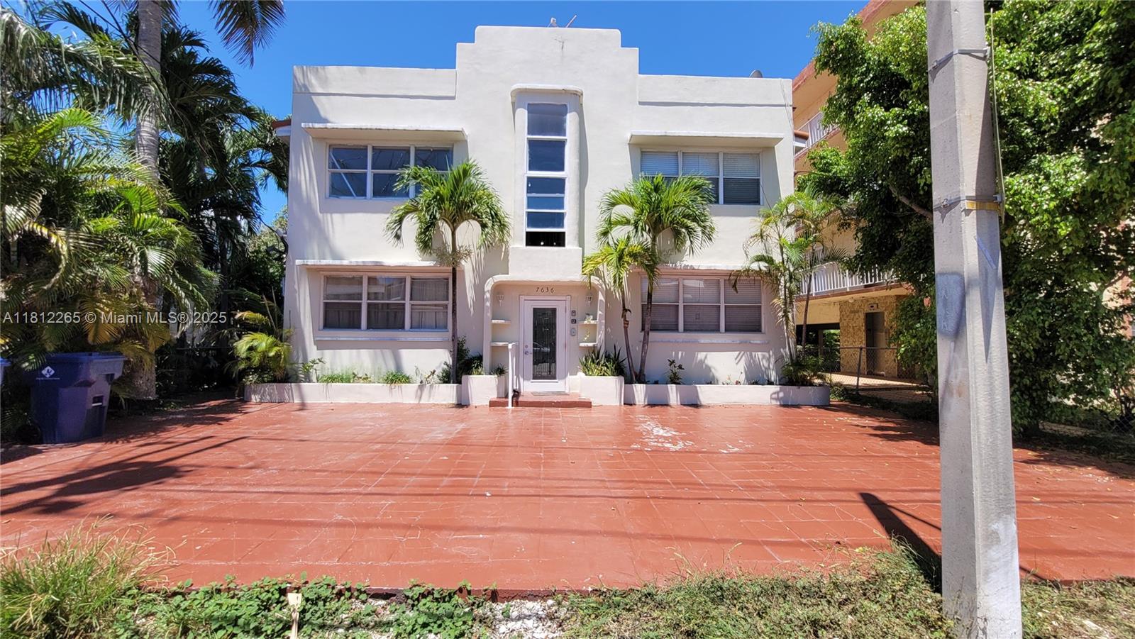7636 Abbott Ave 4, Miami Beach, Miami-Dade County, Florida - 1 Bedrooms  
1 Bathrooms - 