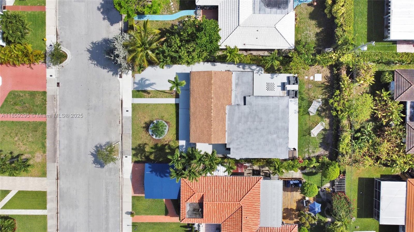 TREASURE ISLAND - Residential