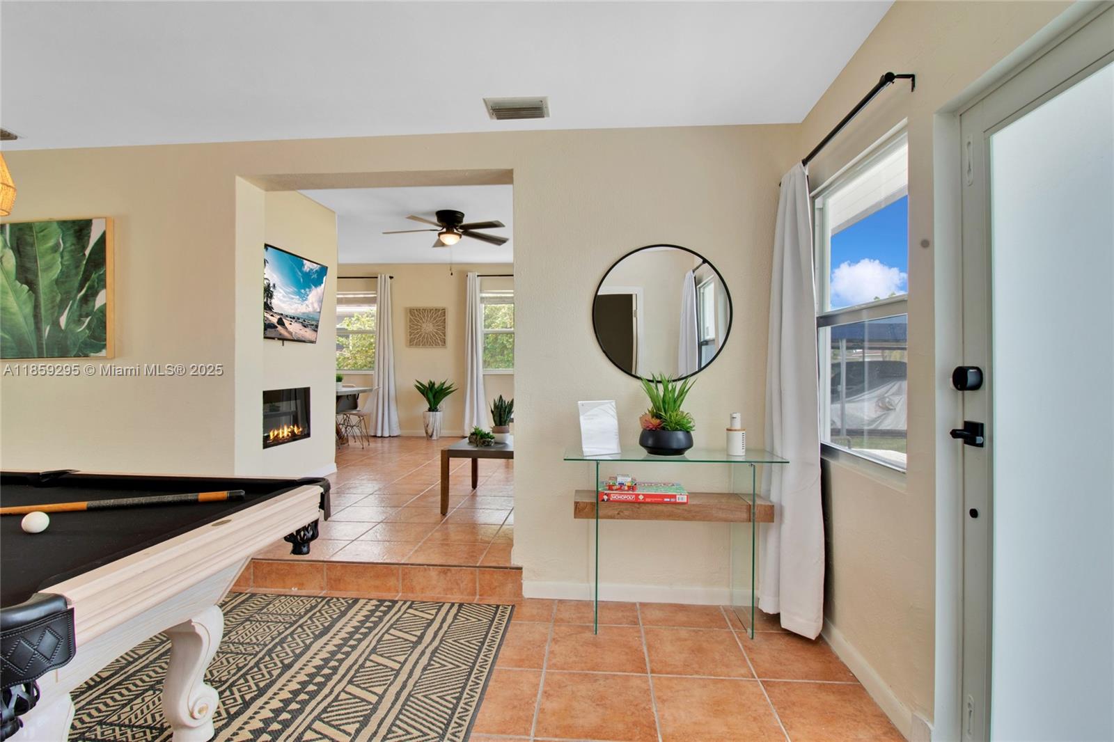 TREASURE ISLAND - Residential