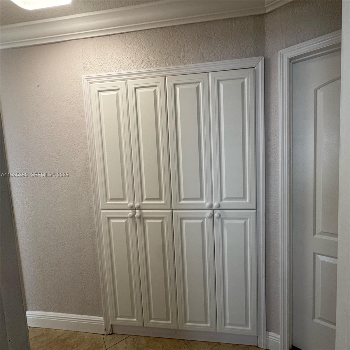 BROADVIEW PARK SEC 4 - Residential Lease