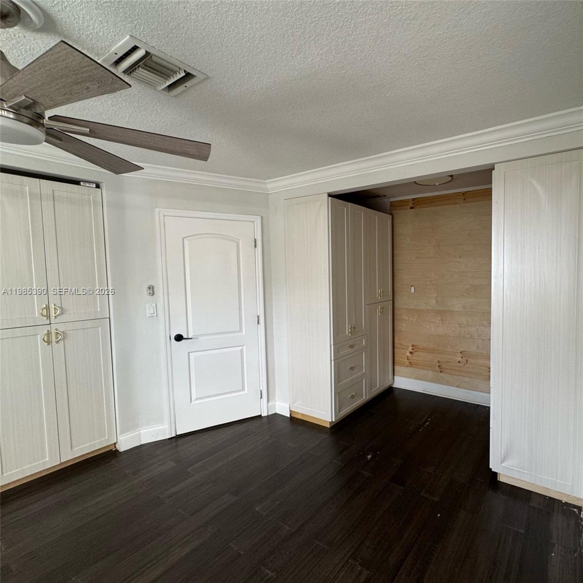 BROADVIEW PARK SEC 4 - Residential Lease