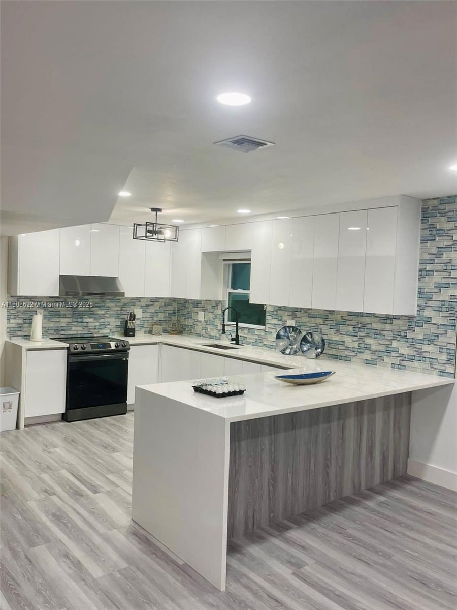 SEXTON COVES ESTATES - Residential