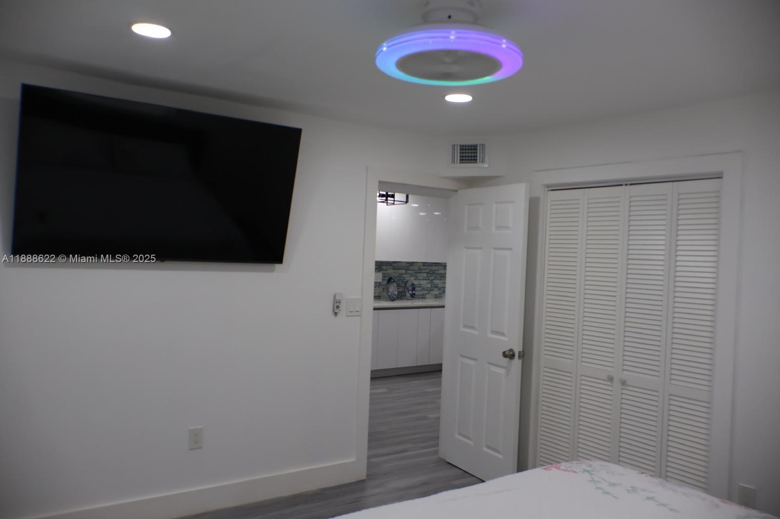 SEXTON COVES ESTATES - Residential