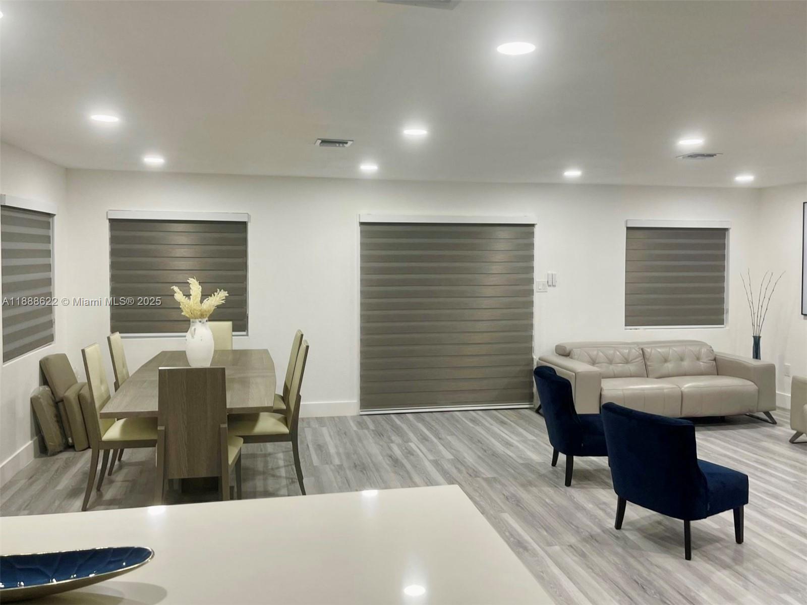 SEXTON COVES ESTATES - Residential