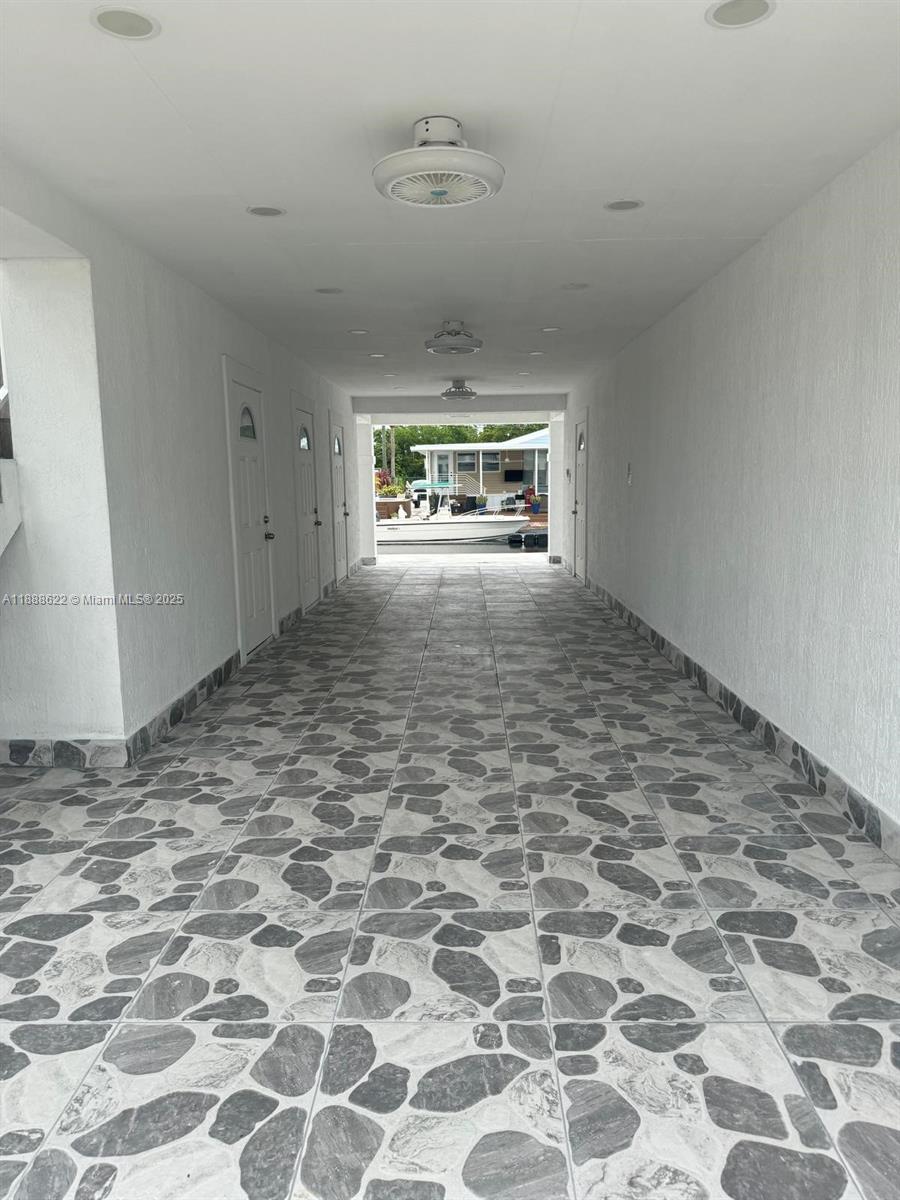 SEXTON COVES ESTATES - Residential