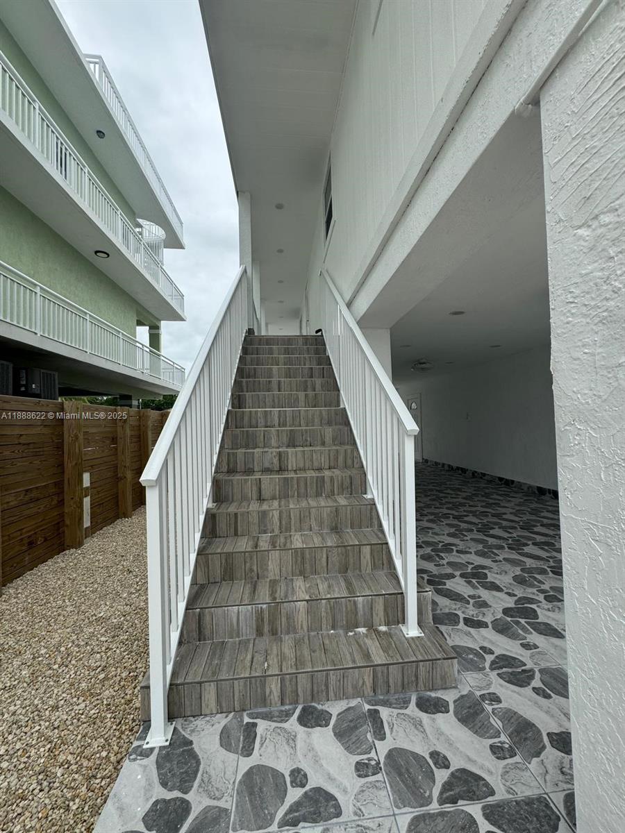 SEXTON COVES ESTATES - Residential