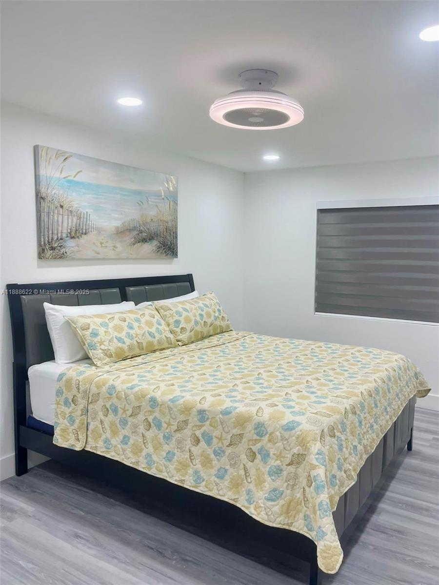 SEXTON COVES ESTATES - Residential