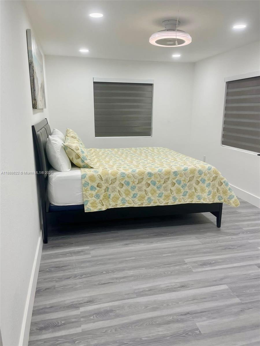 SEXTON COVES ESTATES - Residential