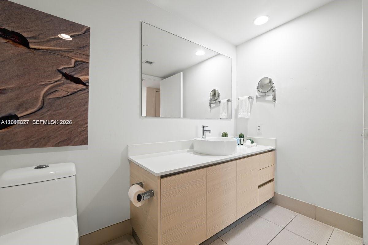 BEACHWALK CONDOMINIUM - Residential