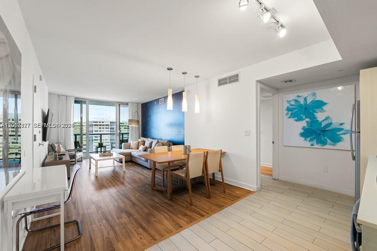 BEACHWALK CONDOMINIUM - Residential