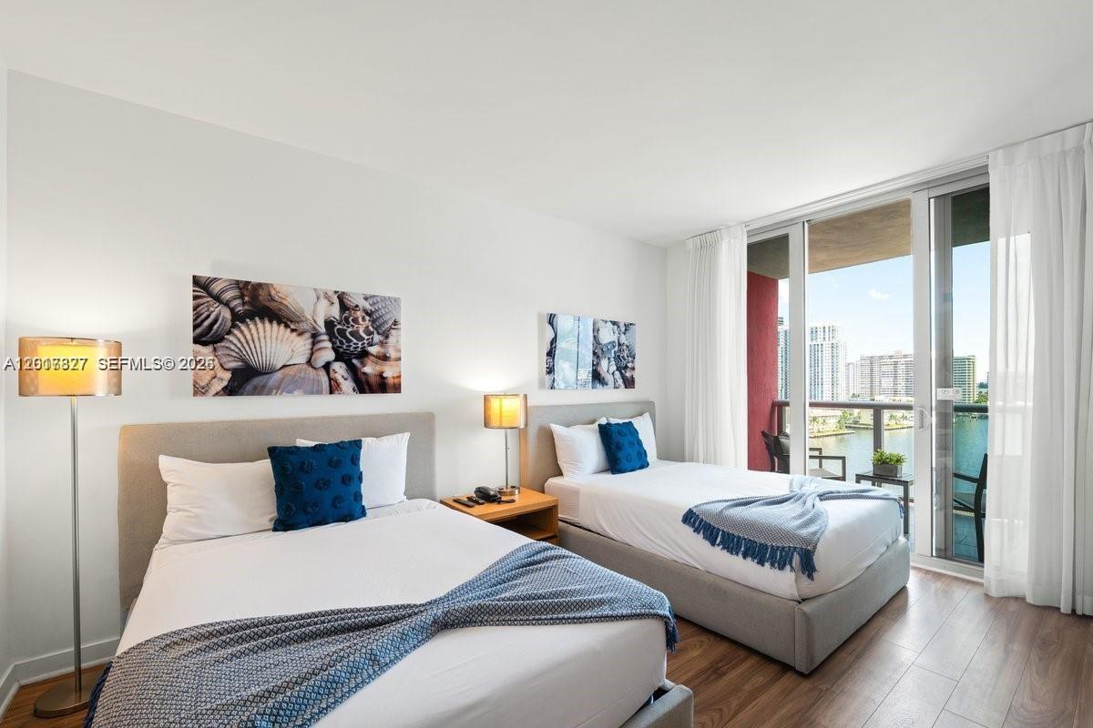 BEACHWALK CONDOMINIUM - Residential