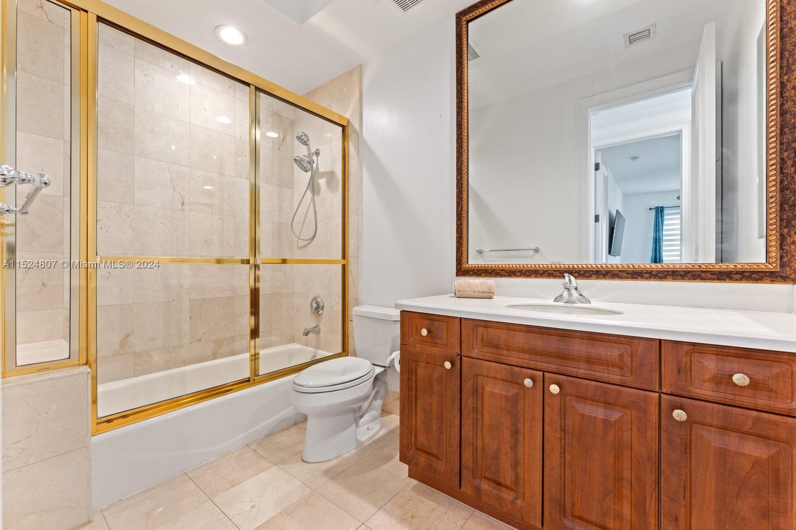 THREE ISLANDS 3RD SECTION - Residential