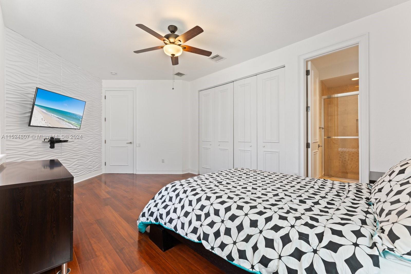 THREE ISLANDS 3RD SECTION - Residential