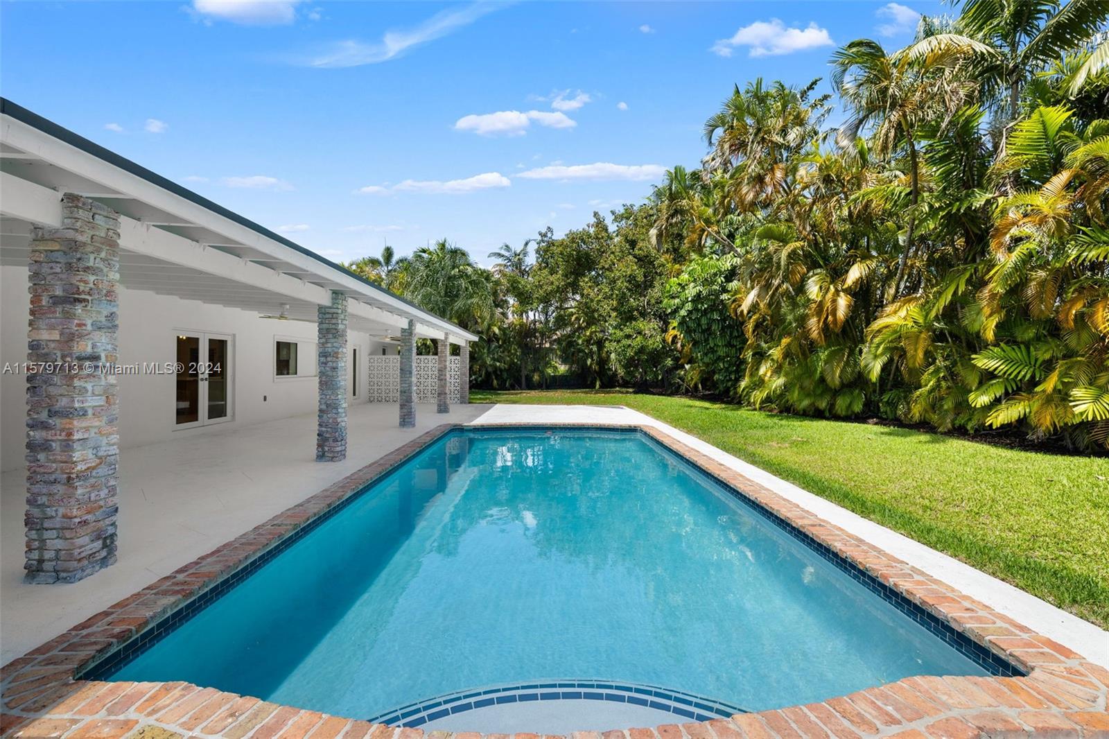 REGAL PARK ESTS 1ST ADDN - Residential