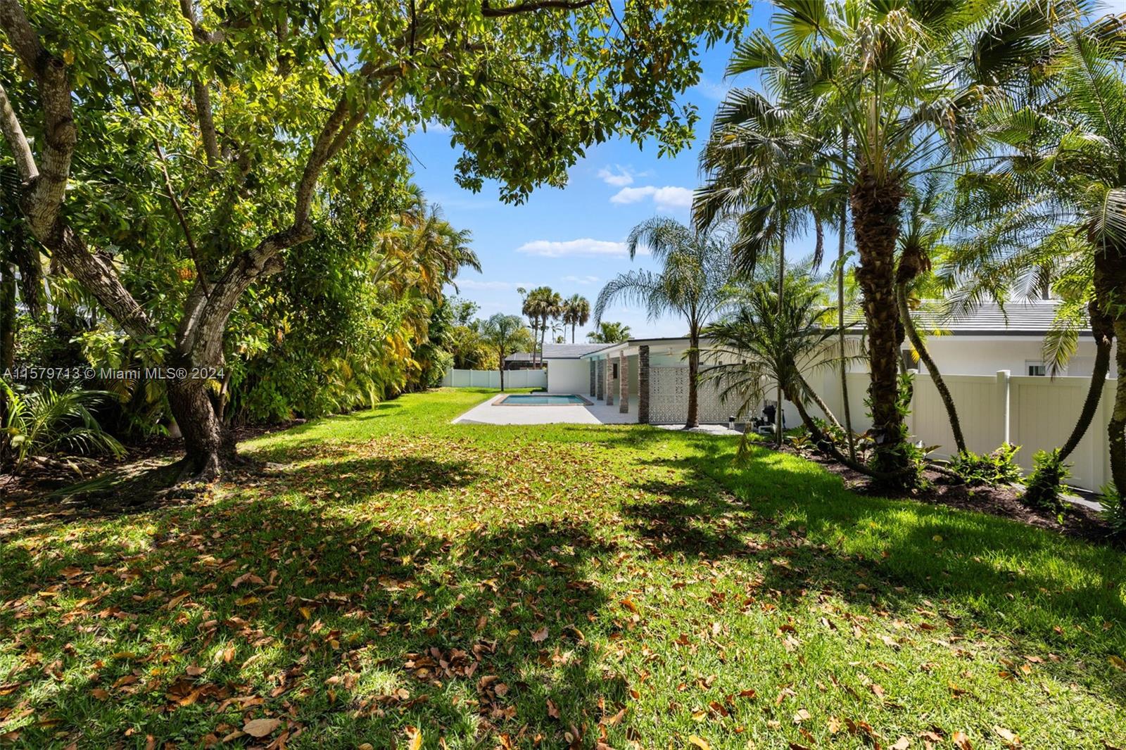 REGAL PARK ESTS 1ST ADDN - Residential