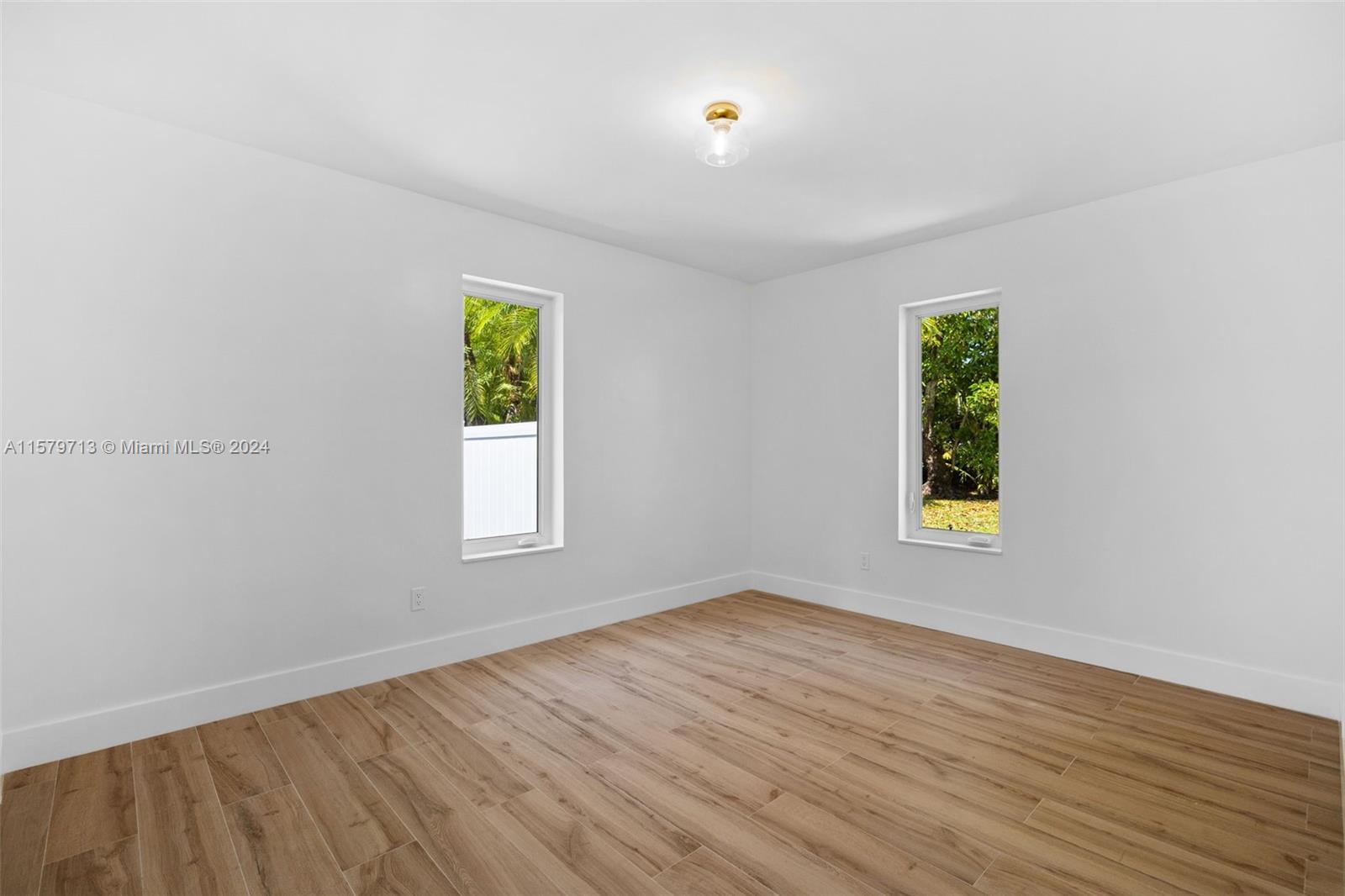 REGAL PARK ESTS 1ST ADDN - Residential