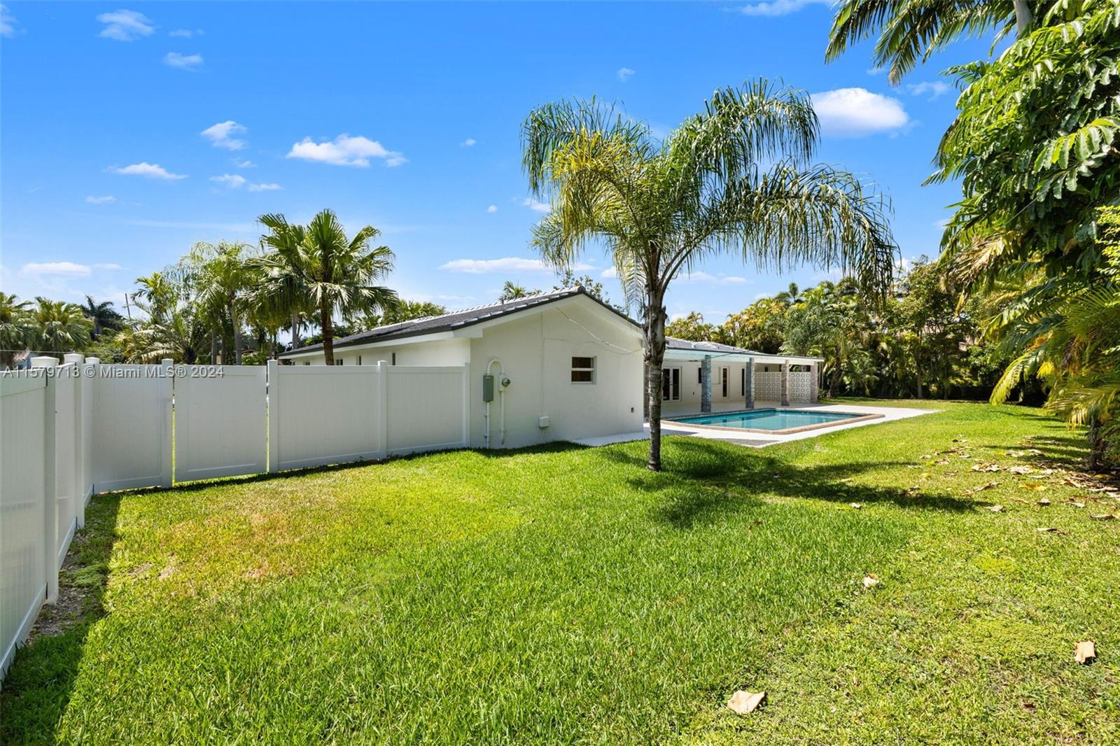 REGAL PARK ESTS 1ST ADDN - Residential