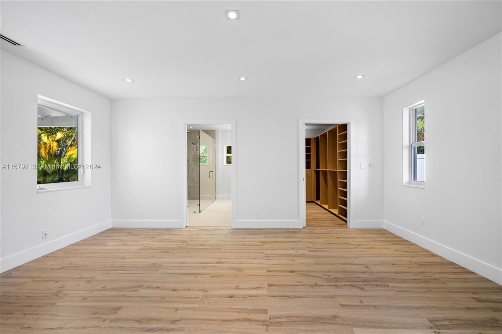 REGAL PARK ESTS 1ST ADDN - Residential