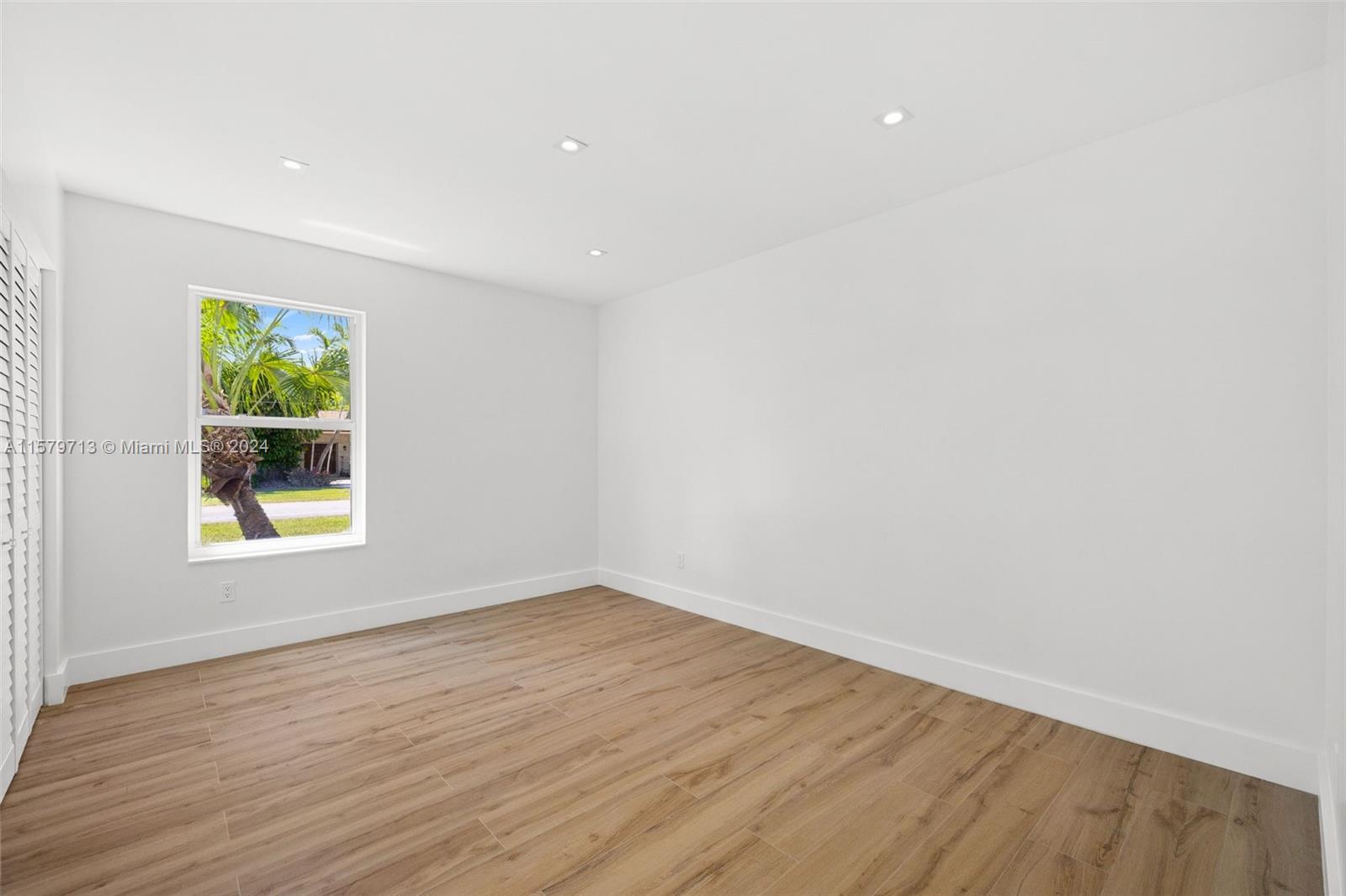 REGAL PARK ESTS 1ST ADDN - Residential