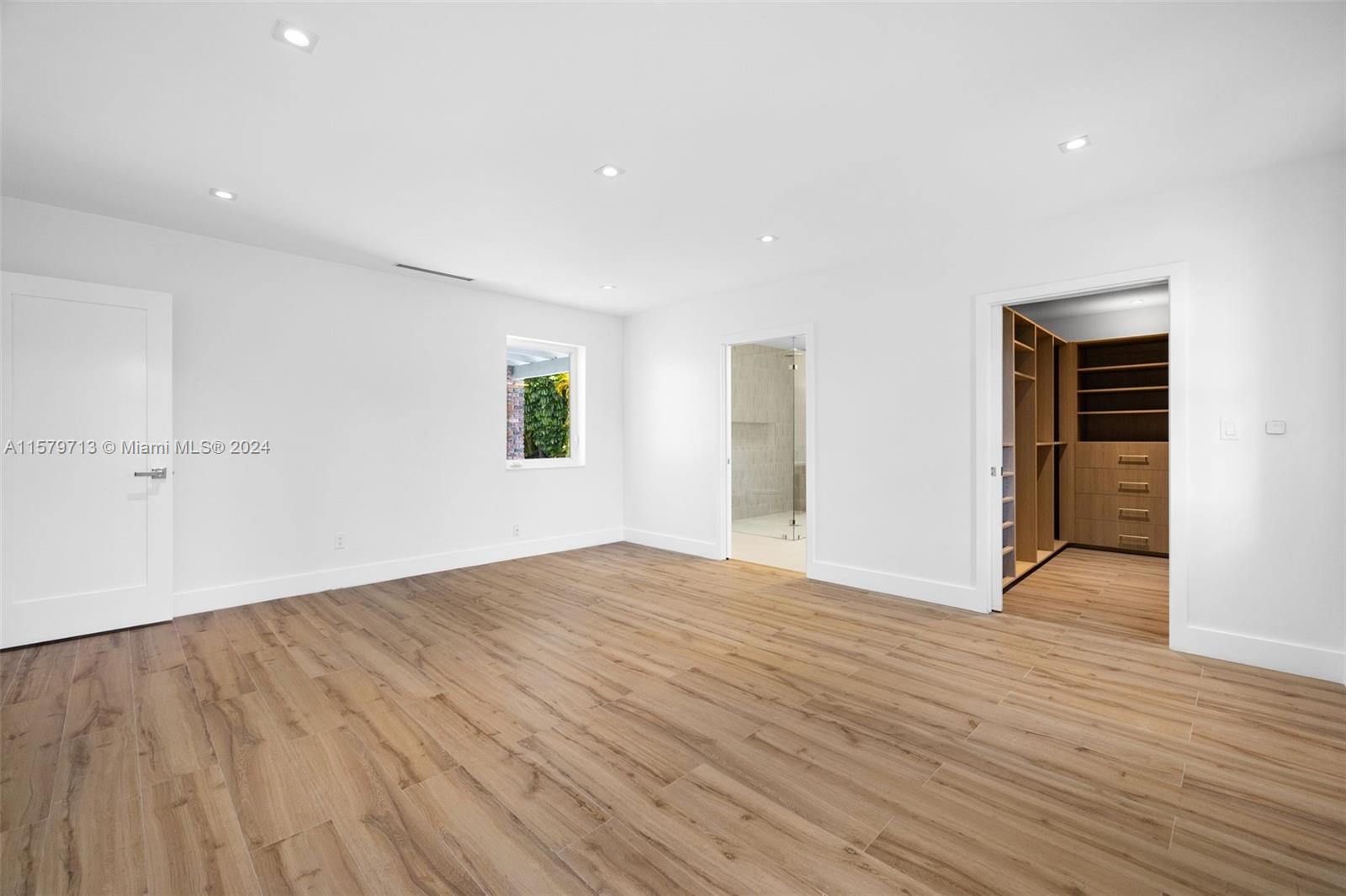 REGAL PARK ESTS 1ST ADDN - Residential