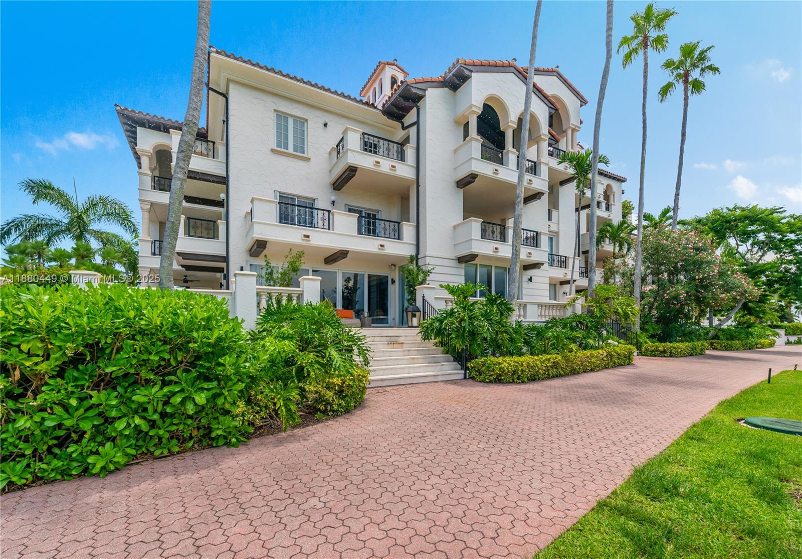 BAYSIDE VILLAGE CONDO - Residential Lease