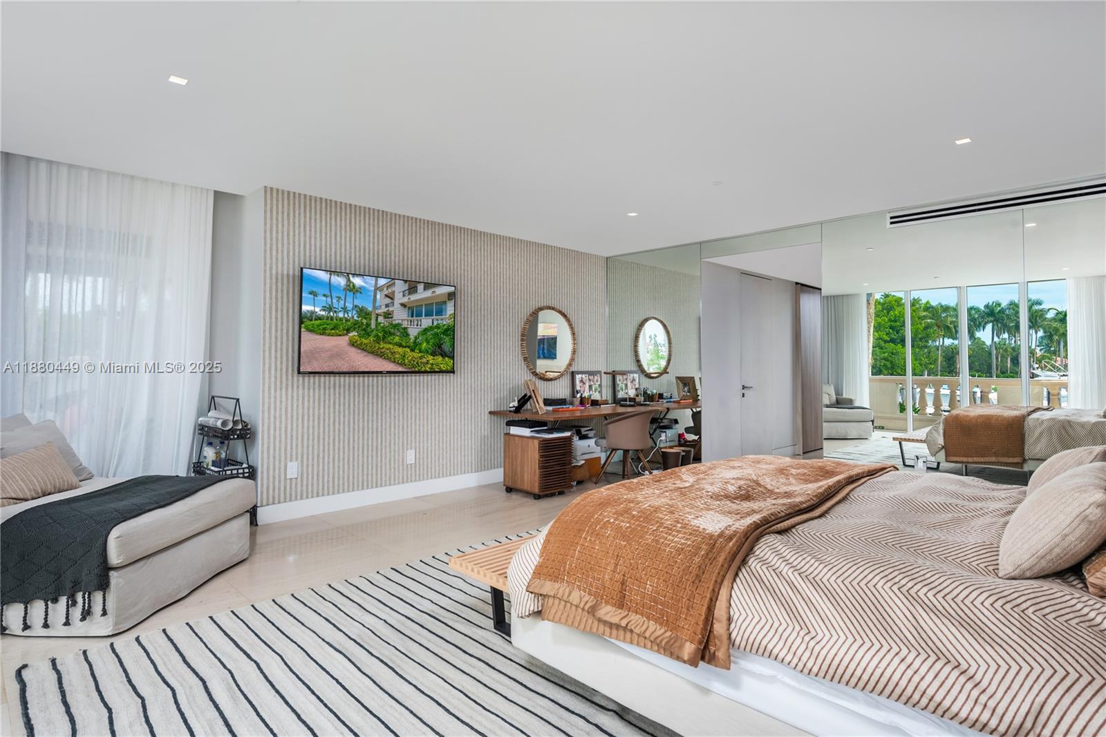 BAYSIDE VILLAGE CONDO - Residential Lease