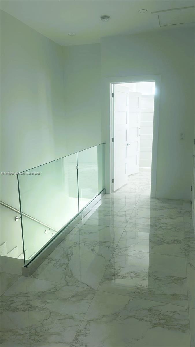 KEY LARGO OCEAN RESORT CO - Residential