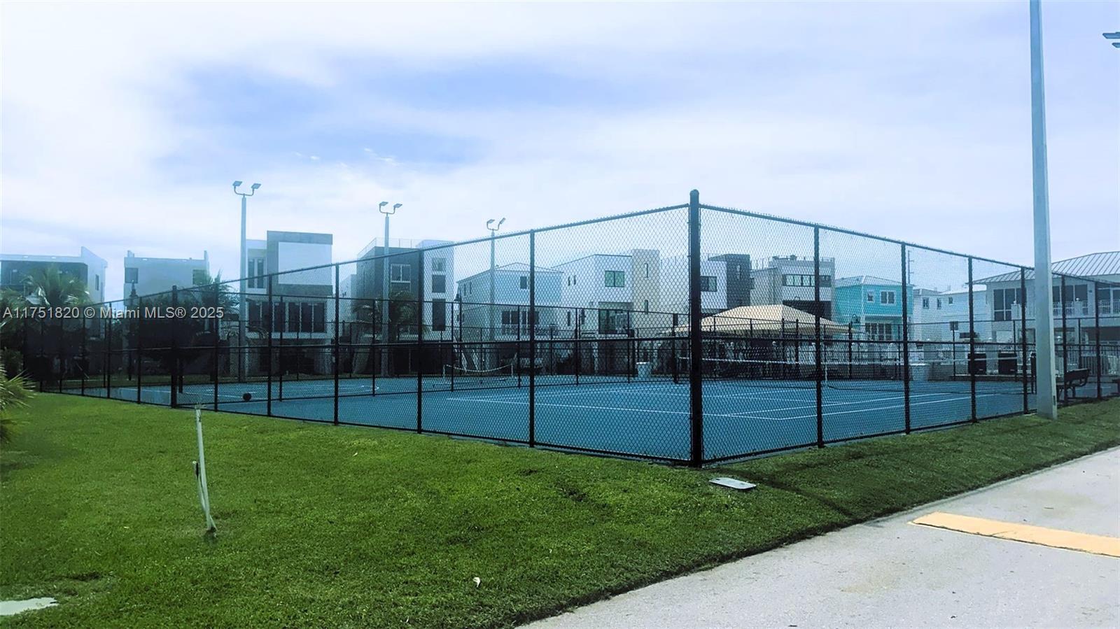 KEY LARGO OCEAN RESORT CO - Residential