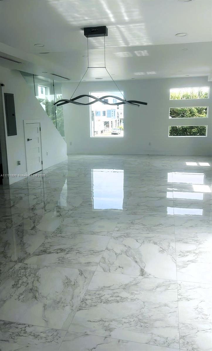 KEY LARGO OCEAN RESORT CO - Residential