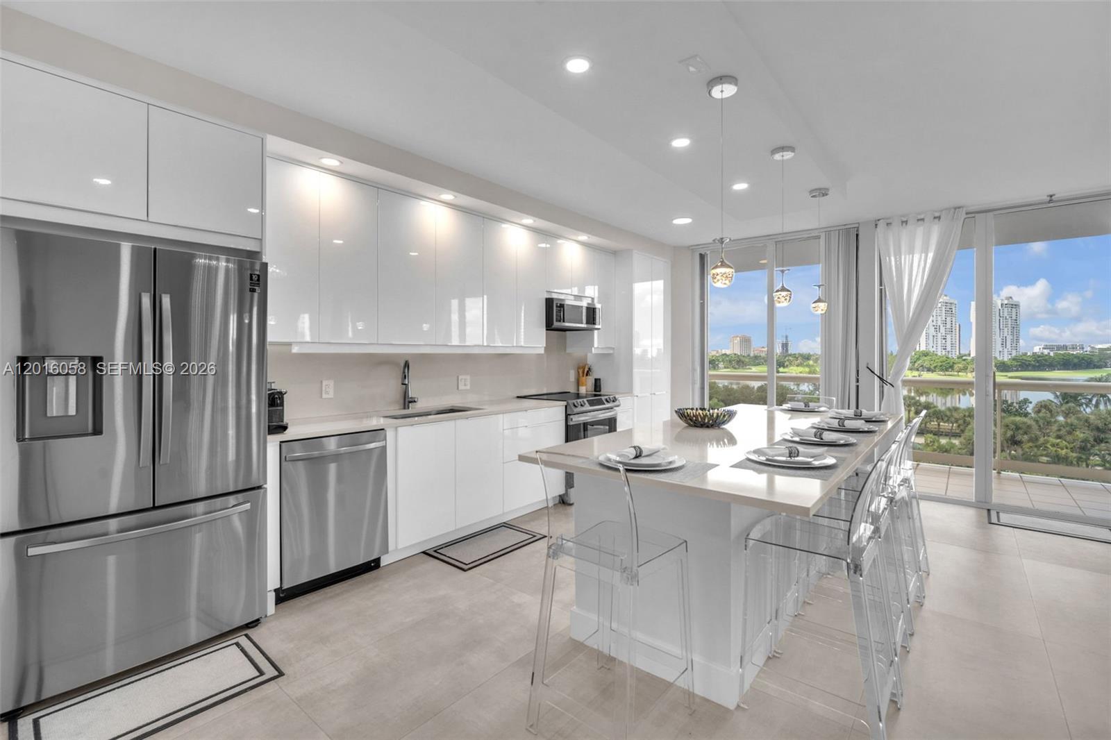 TERRACES NORTH TURNBERRY - Residential