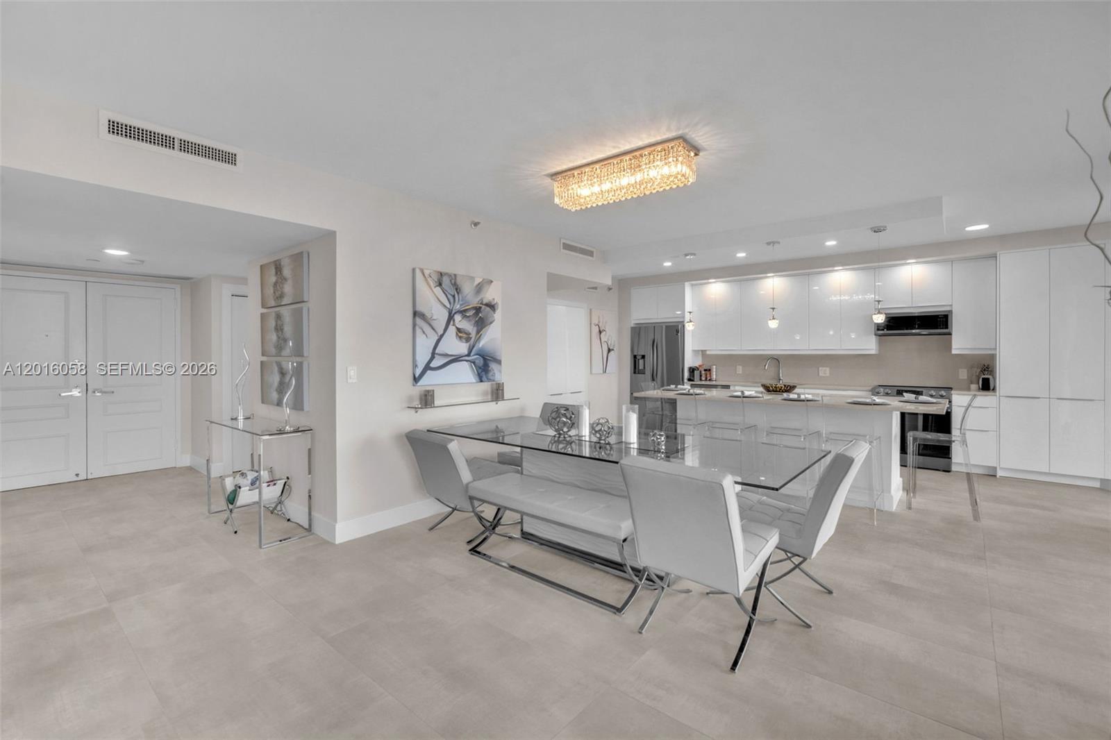 TERRACES NORTH TURNBERRY - Residential