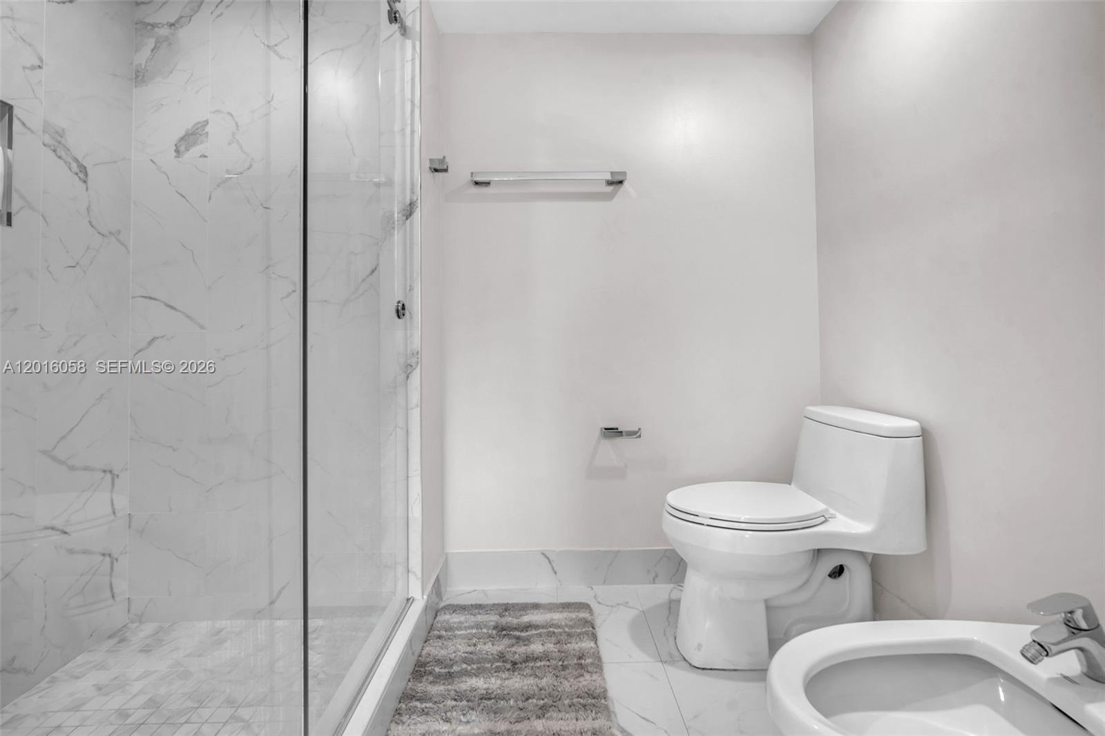 TERRACES NORTH TURNBERRY - Residential