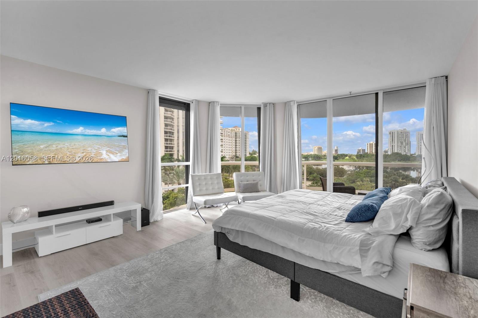 TERRACES NORTH TURNBERRY - Residential