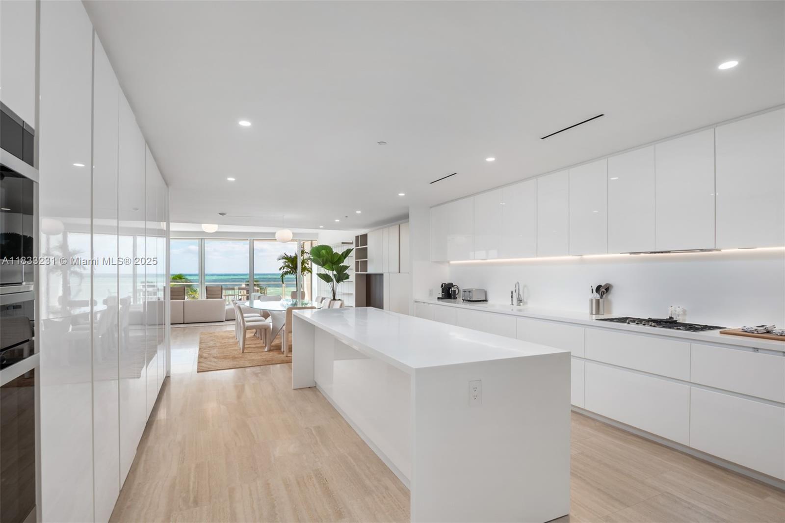 SURF CLUB CONDO - Residential