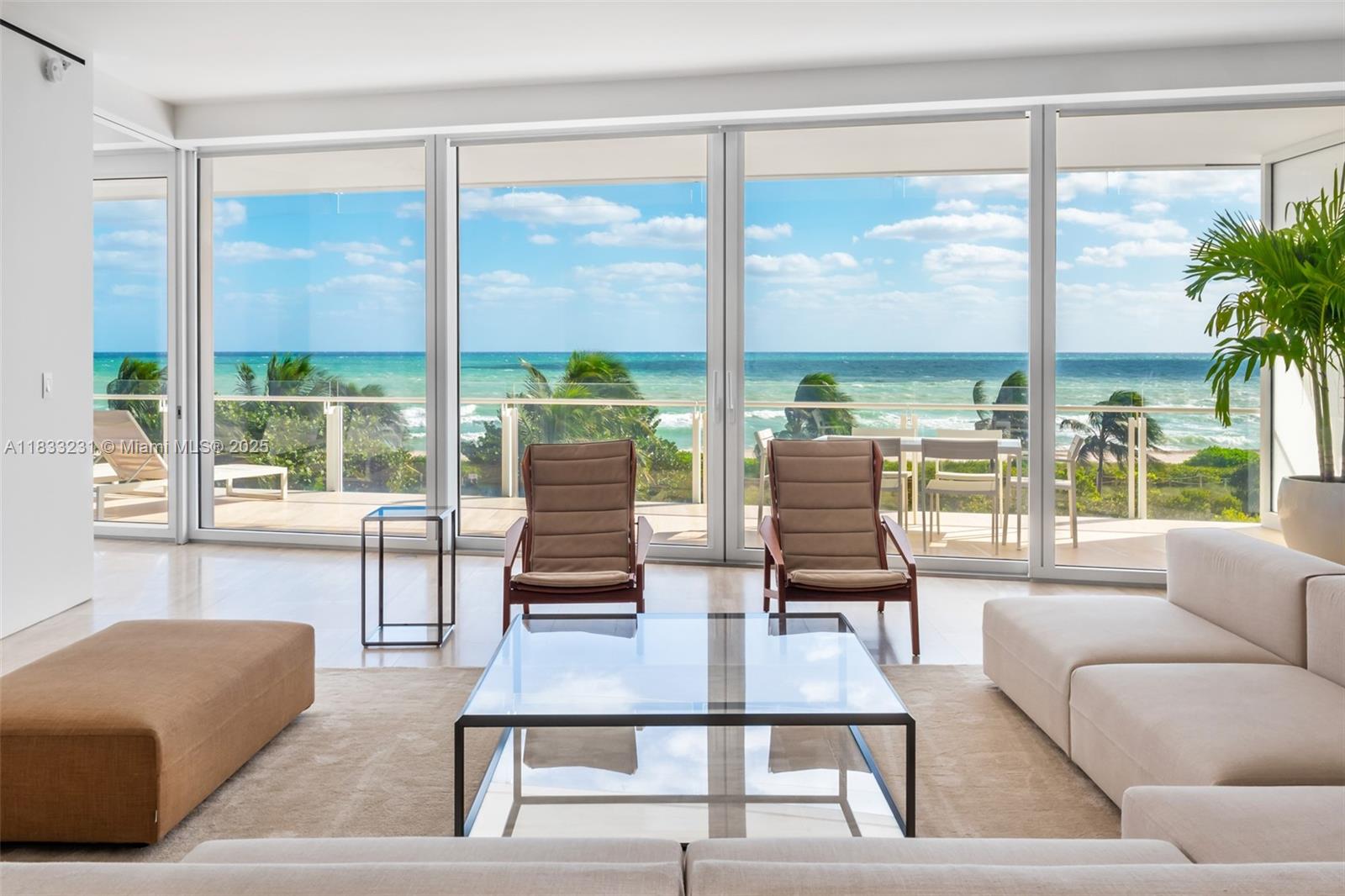 9001 Collins Ave S-305