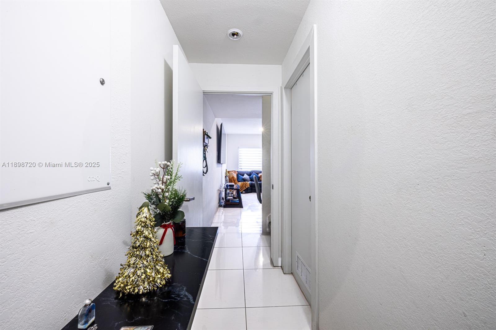 PARADISE GARDENS - Residential