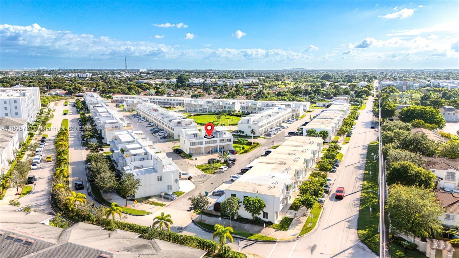 13966 SW 258th Way, Homestead, FL, 33032/$425,000 1 13966 SW 258th Way