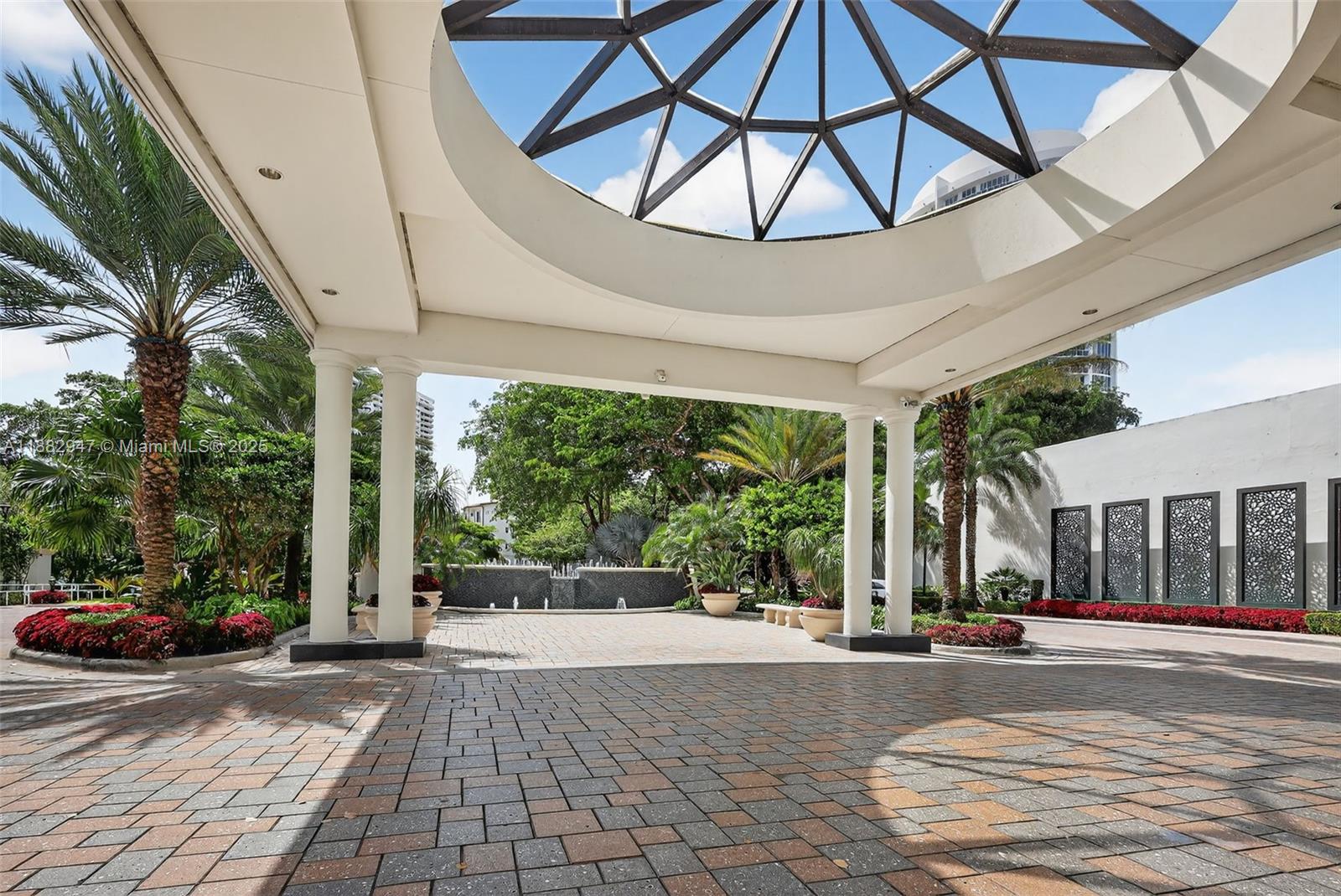 3000 ISL BLVD WILLIAMS IS - Residential