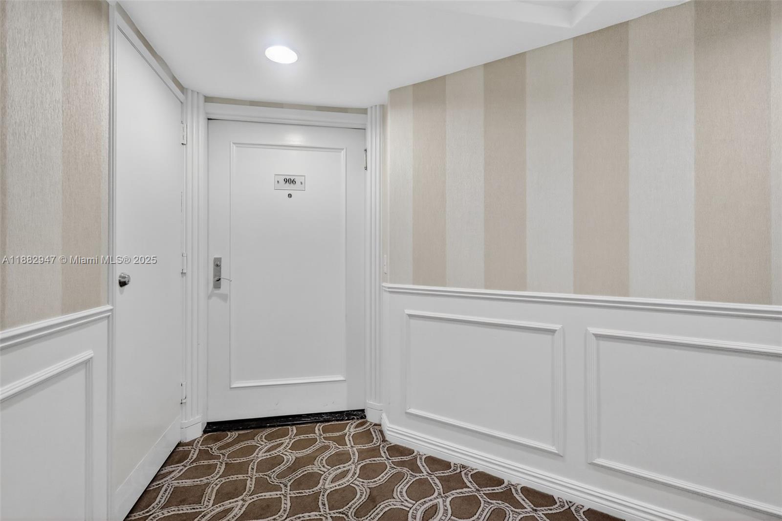 3000 ISL BLVD WILLIAMS IS - Residential